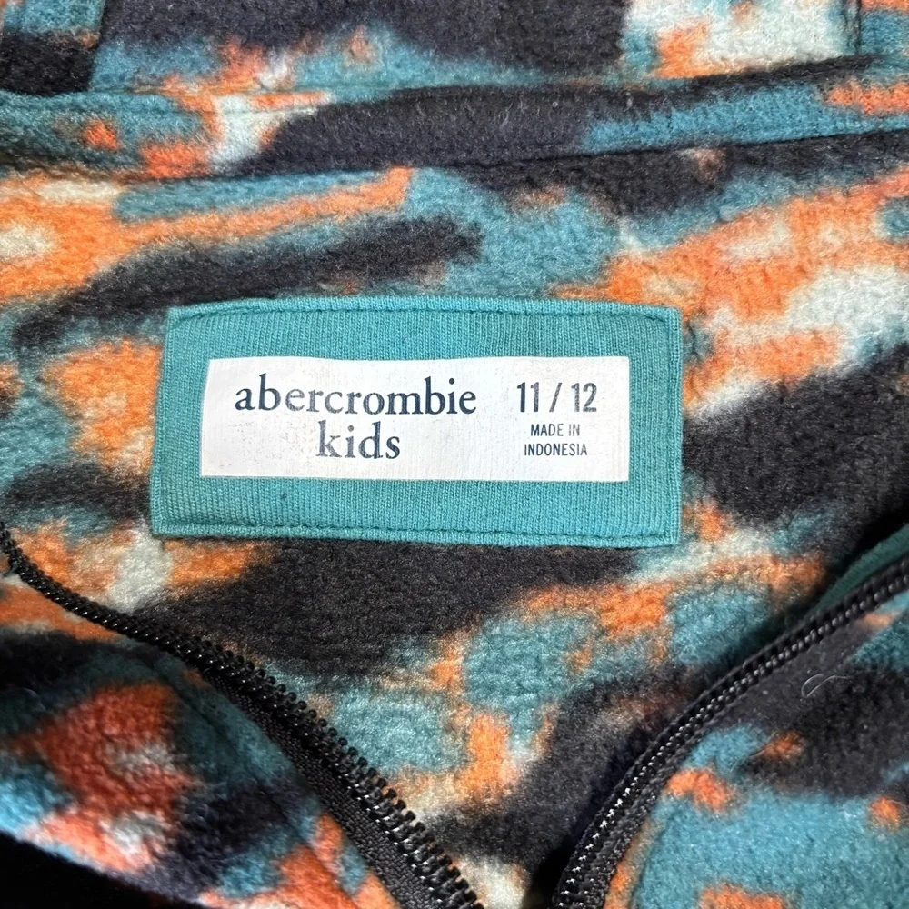 Abercrombie Kids Teal and Orange Camouflage Pullover